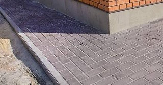 Укладка плитки на отмостку: Цена от 823 руб. в Хабаровске от ТротуарнаяПлитка